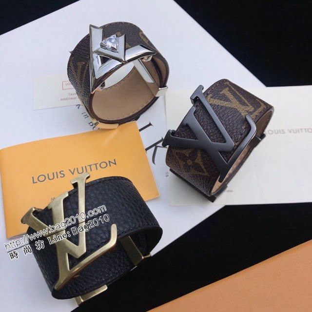 Louis Vuitton新款飾品 路易威登老花皮寬面皮手鏈 LV男女小牛皮手鐲  zglv2124